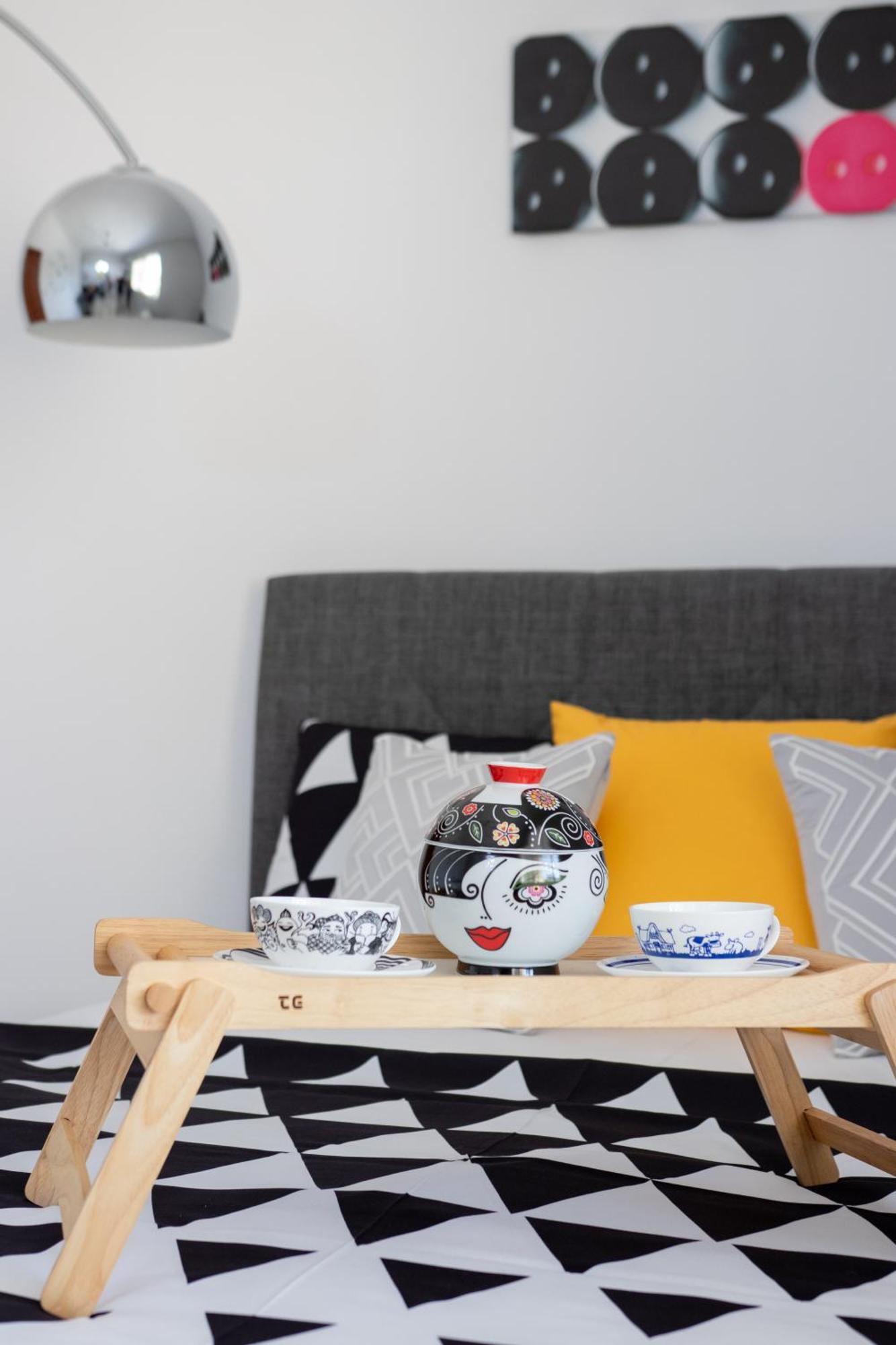 H4 Art Sparta Apartment Екстер'єр фото